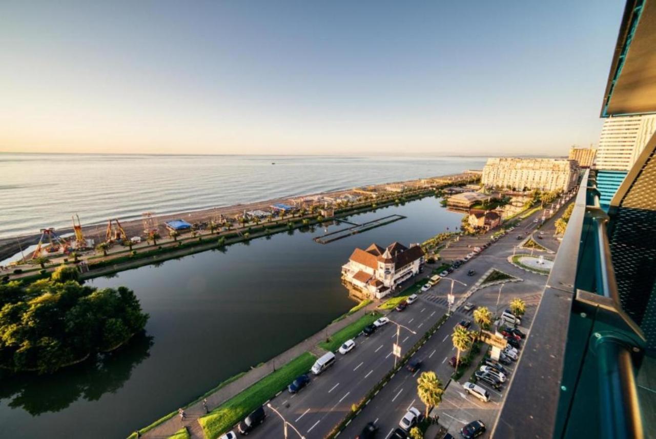Luxury Sea View Apartments In Orbi City Batumi Exteriér fotografie